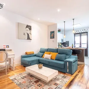 https://vintage-apartment-next-to-old-town-with-parking.sansebastianhotels.net