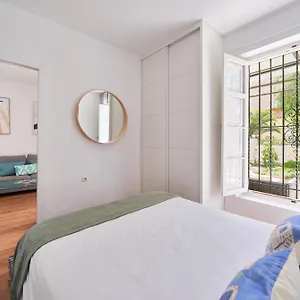 Apartment Rosita En Playa De La Malagueta Con Terraza, Málaga